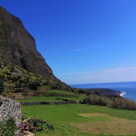 A Casa Do Ti Mendonca Villa Lajes das Flores ภายนอก รูปภาพ