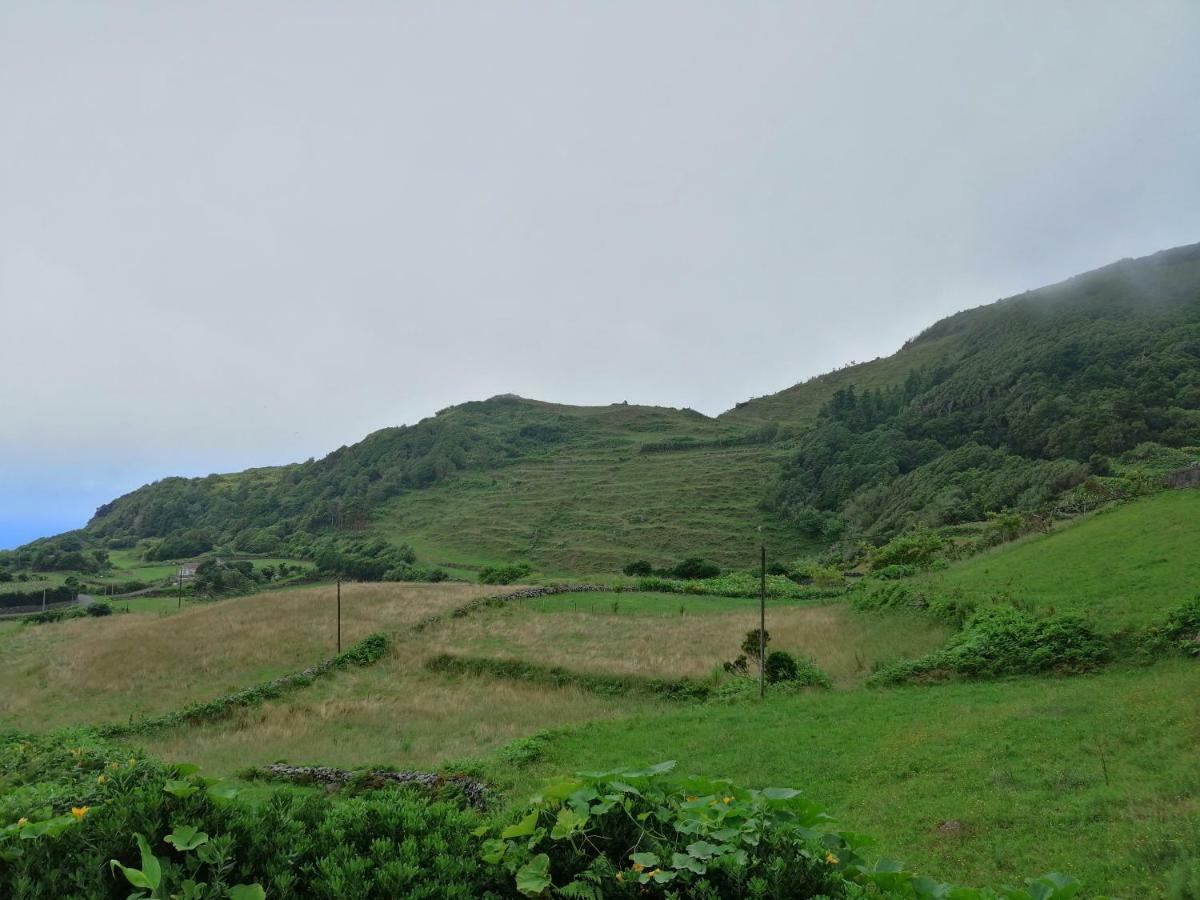 A Casa Do Ti Mendonca Villa Lajes das Flores ภายนอก รูปภาพ