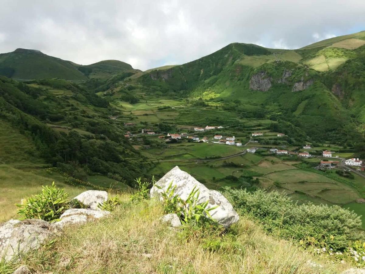 A Casa Do Ti Mendonca Villa Lajes das Flores ภายนอก รูปภาพ